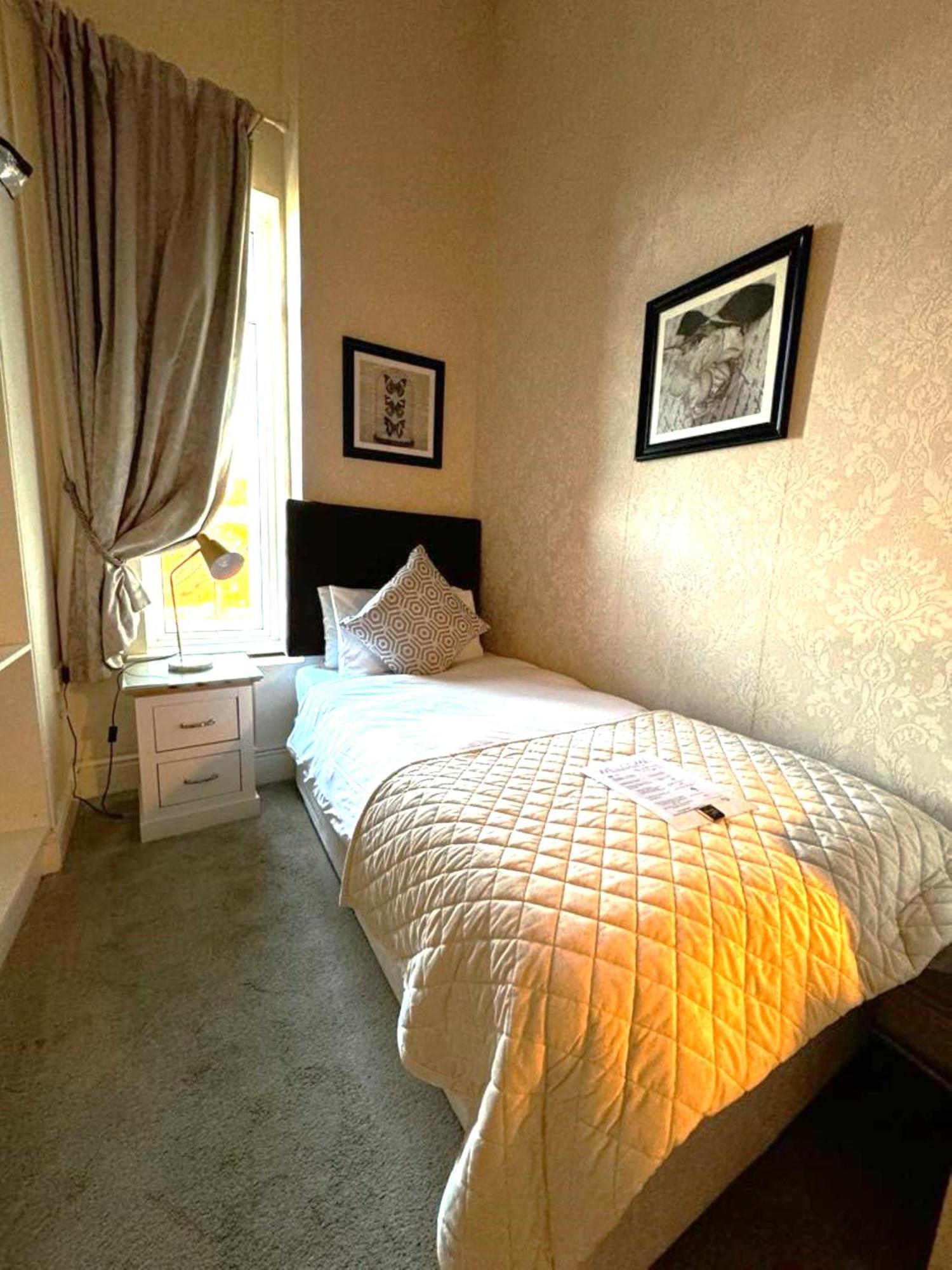 Small Single Room