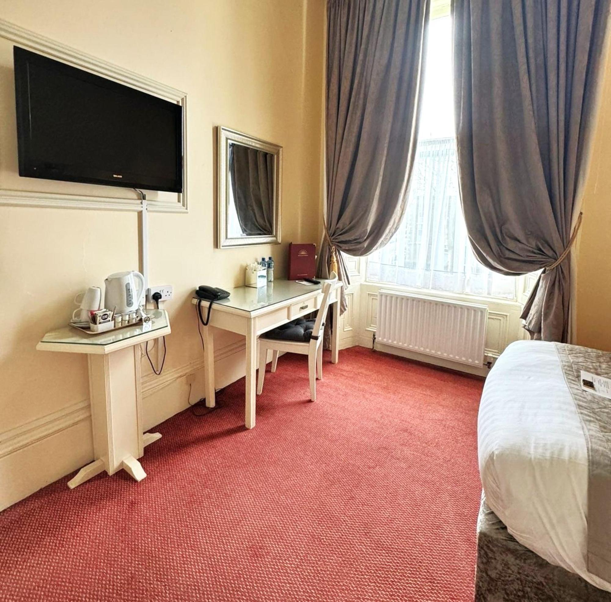 Small Double Room